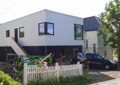 Tilbygg til enebolig (Garasje og boenhet)